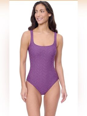 Profile by Gottex Womens Scoop Neck One Piece Swimsuit with Soft Cups